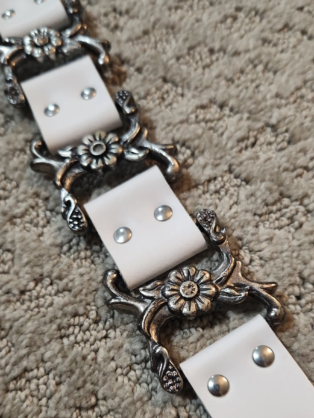 Lorena Antoniazzi White Leather Floral Embossed Silver Pewter XL Waist Belt